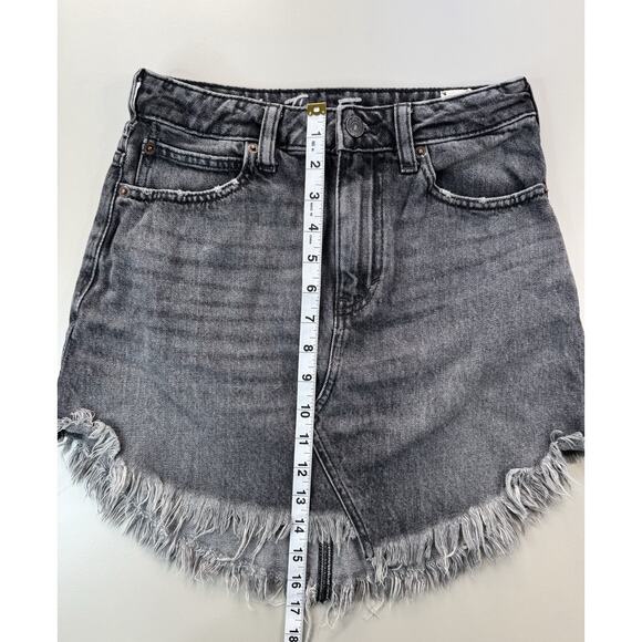 We The Free Womens Maverick Bailey Denim Mini Skirt 24 Black Fringe Boho Rodeo - Picture 6 of 13